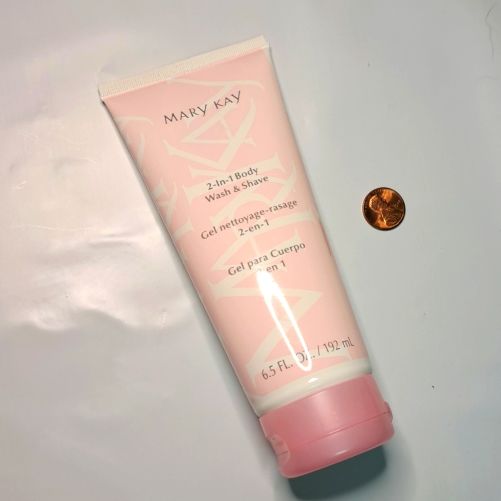 Mary Kay 2 in 1 Wash & Shave